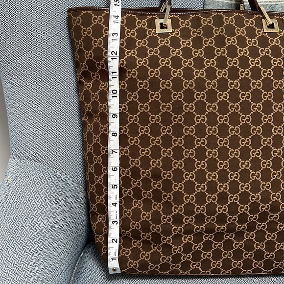 Authentic Gucci Large Canvas Bucket Tote Bag - Picture 15 of 16